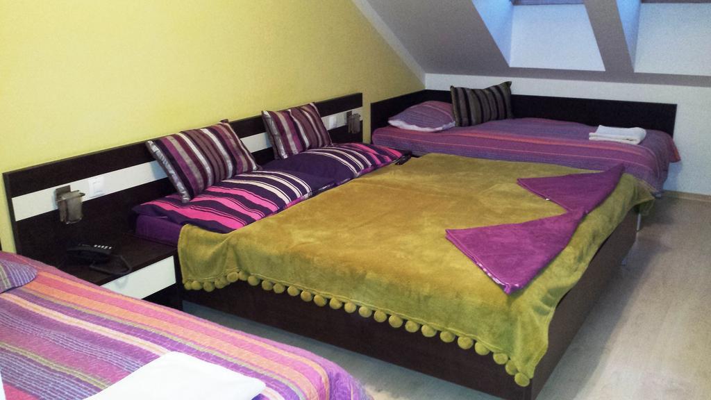 Free Apartman Bešeňová Chambre photo